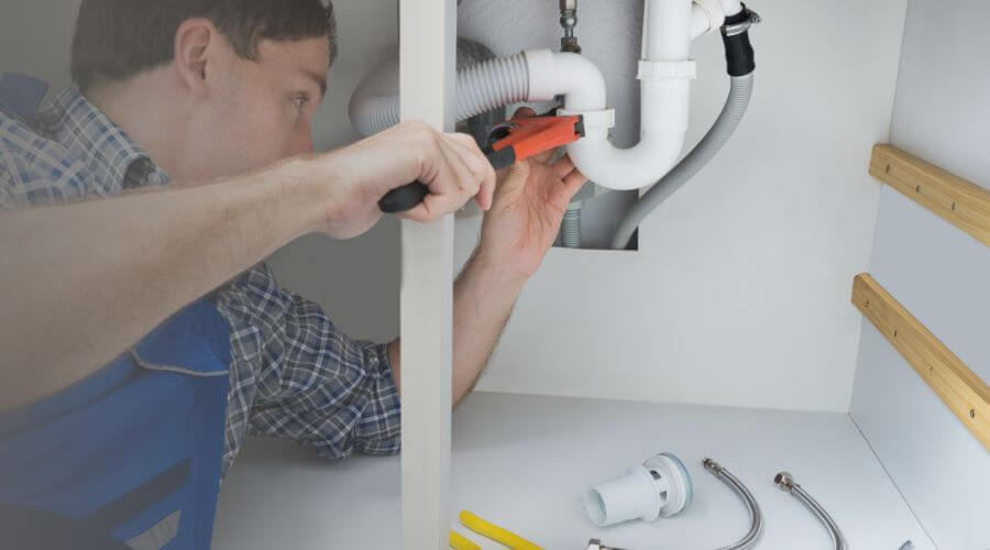 Professional water heater repair in Sparr, FL